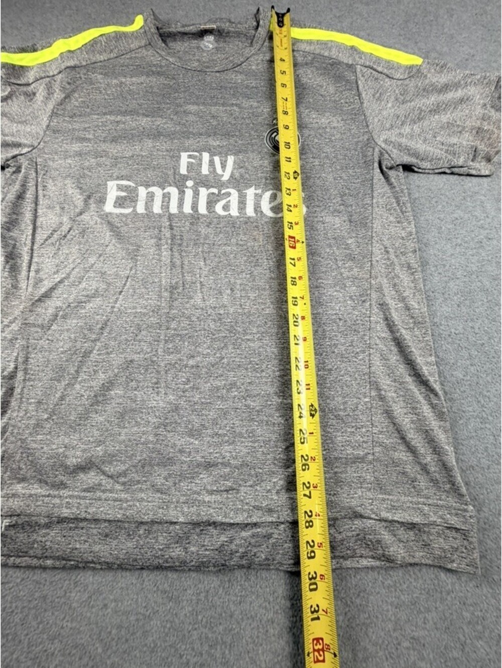 Real Madrid Ronaldo 7 Mens Soccer Jersey Fly Emirates XL Gray La Liga Patch - Picture 5 of 7